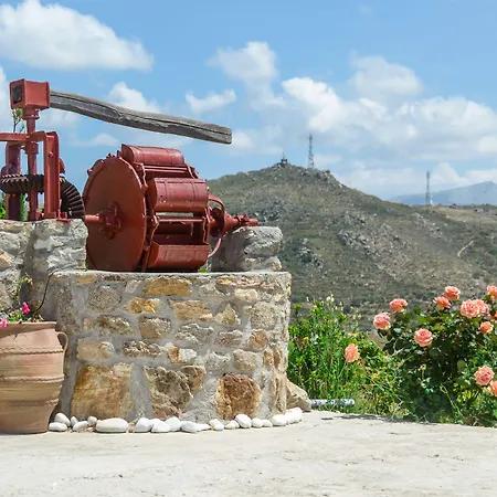 Of Roses In Naxos - Private With Pool *