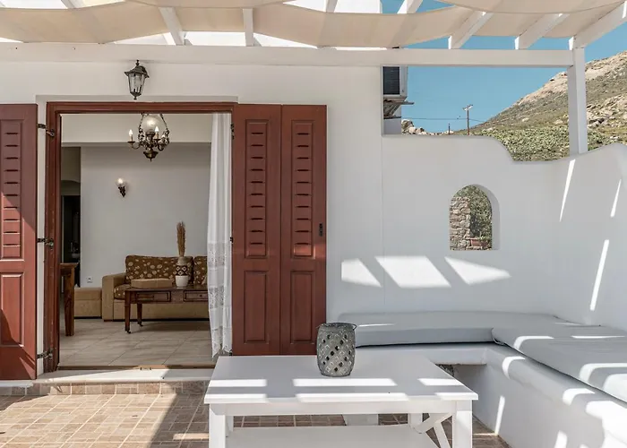 Of Roses In Naxos - Private With Pool