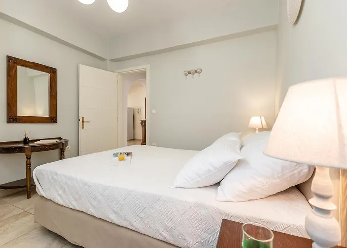 빌라 Of Roses In Naxos - Private With Pool *