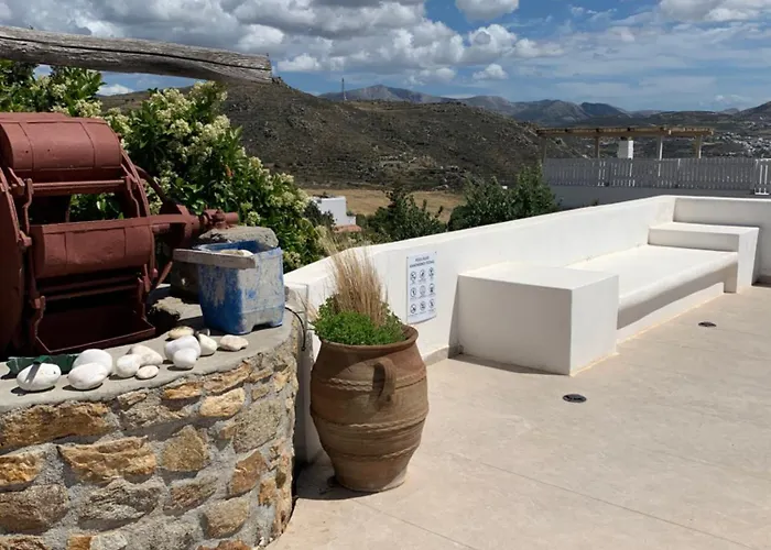 Of Roses In Naxos - Private With Pool *