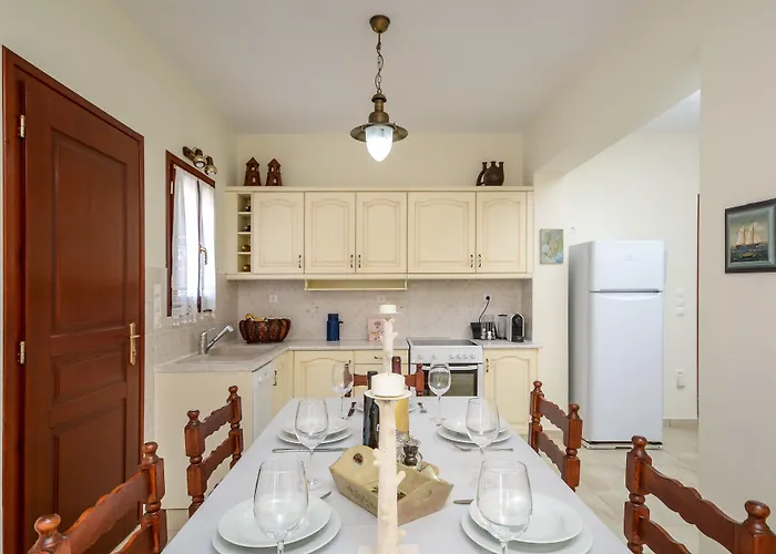 Of Roses In Naxos - Private With Pool