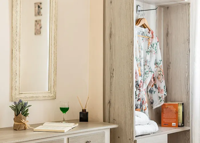 Of Roses In Naxos - Private With Pool