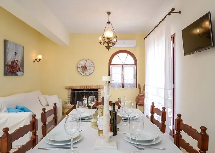 Of Roses In Naxos - Private With Pool Naxos City