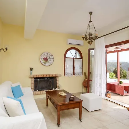Willa Of Roses In Naxos - Private With Pool Naxos City
