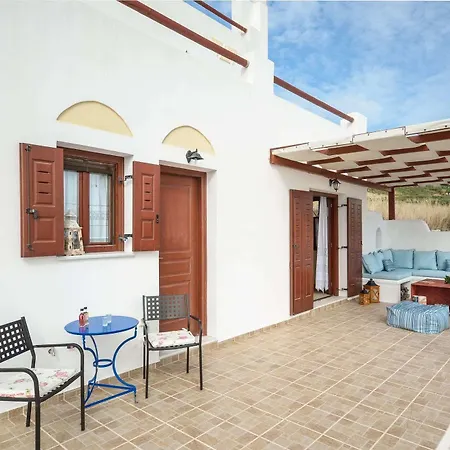 فيلة Of Roses In Naxos - Private With Pool Naxos City