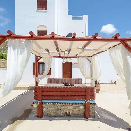 Willa Of Roses In Naxos - Private With Pool Naxos City