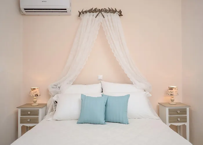 Of Roses In Naxos - Private With Pool Vila *