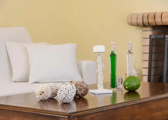 Of Roses In Naxos - Private With Pool Vila