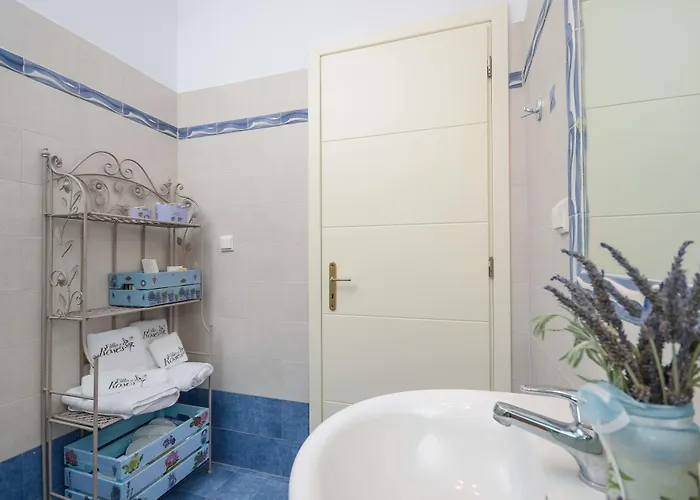 Of Roses In Naxos - Private With Pool