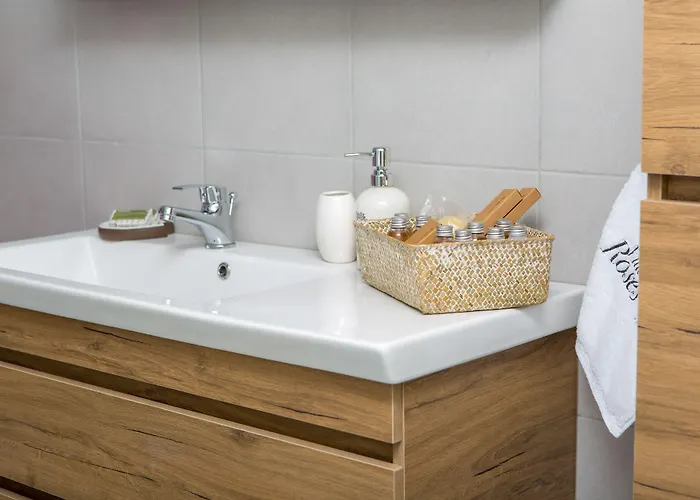 Of Roses In Naxos - Private With Pool * Naxos City