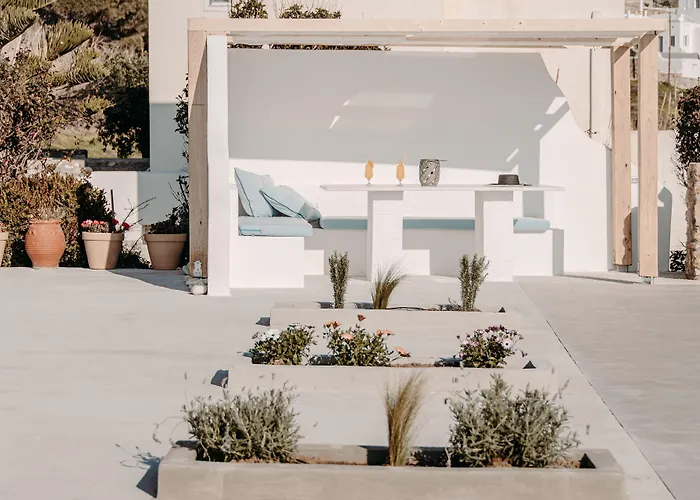 Of Roses In Naxos - Private With Pool Vila