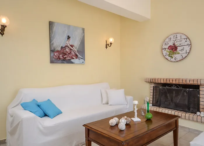 Of Roses In Naxos - Private With Pool