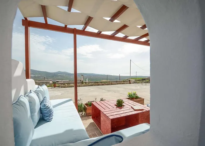 Of Roses In Naxos - Private With Pool *